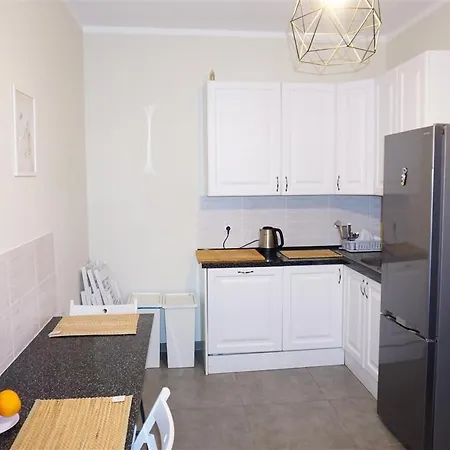 Hostel Lemuria Wroclawska Centrum *