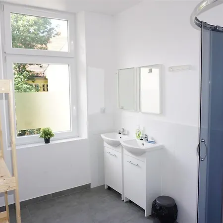 Lemuria Wroclawska Centrum Hostel *