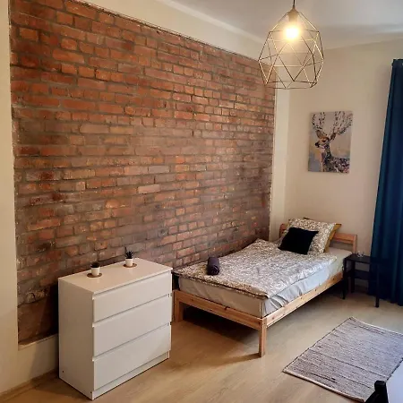 Lemuria Wroclawska Centrum