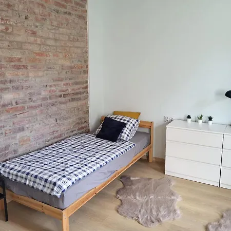 Hostel Lemuria Wroclawska Centrum