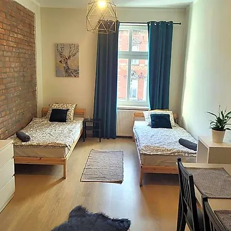 Hostel Lemuria Wroclawska Centrum